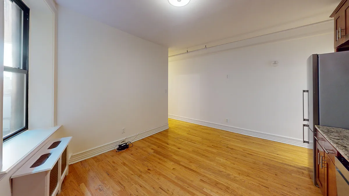 Building Photo - 245 W 51st St #503