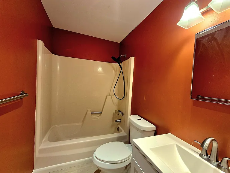540 NW 43rd St — Photo 19