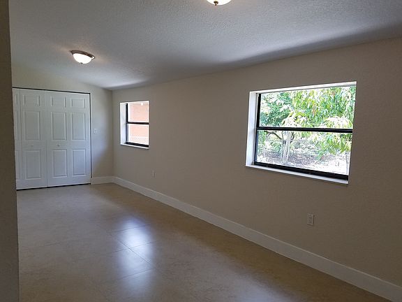 5th image of 3965 NW 191st Ter