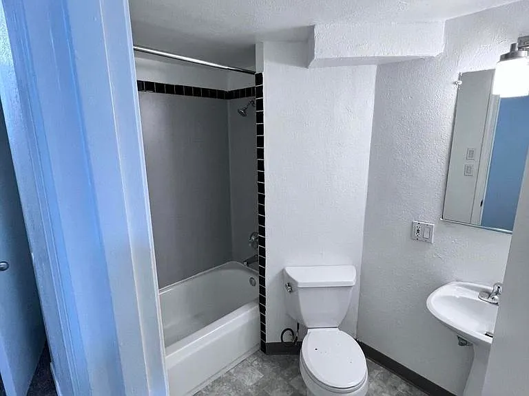 2701 Denali St #5 — Photo 5
