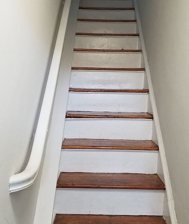 1st image of 1511 W Berks St APT 2