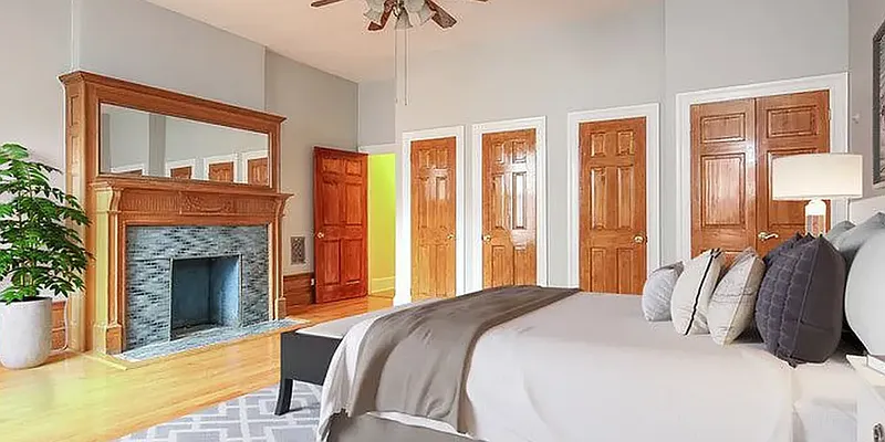 Rented by Corcoran | media 6