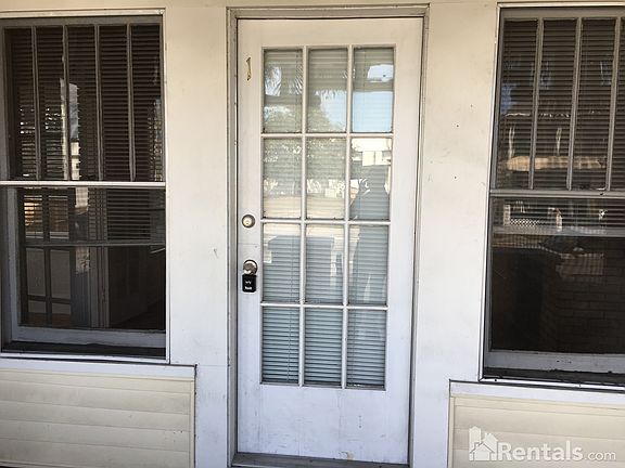 2nd image of 804 4th Ave N APT 1