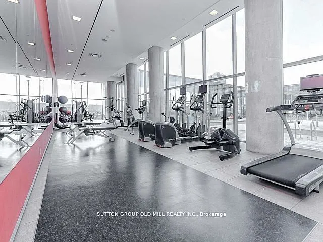 105 The Queensway #2516 — Photo 24