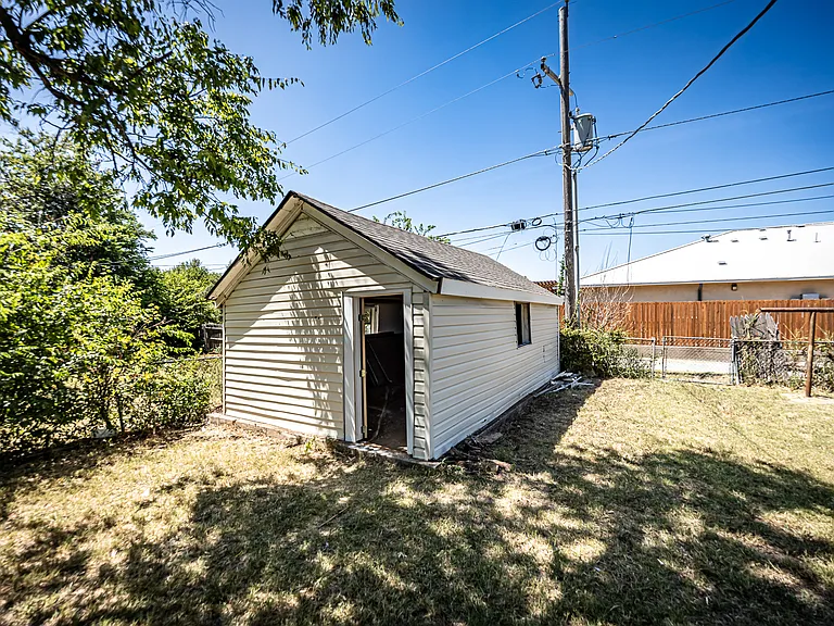 1703 NW Euclid Ave — Photo 26