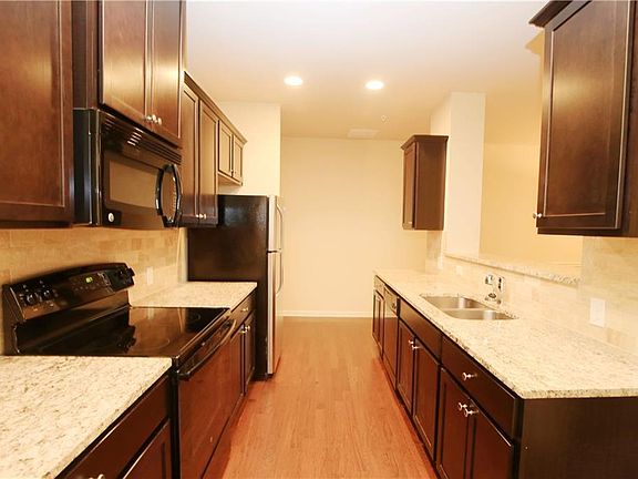 2nd image of 2273 Spicy Pine Dr