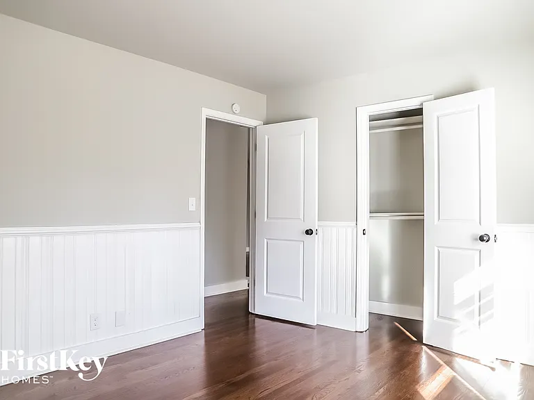 2207 Freydale Rd SE — Photo 13