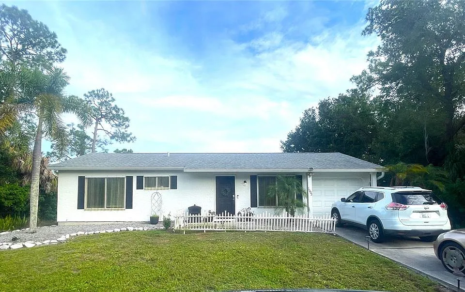 1003 Tropical Ave