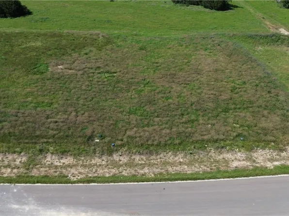 11151 Golden Eagle Ave, Salado, TX 76571