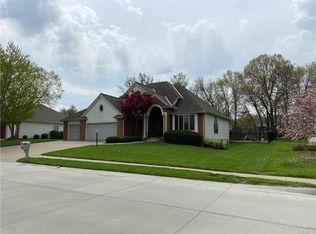 4904 Corinth Dr, Saint Joseph, MO 64501