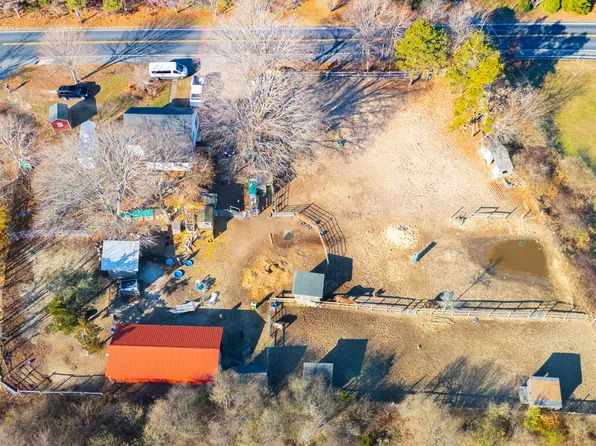 365 Old Barnstable Road, Teaticket, MA 02536