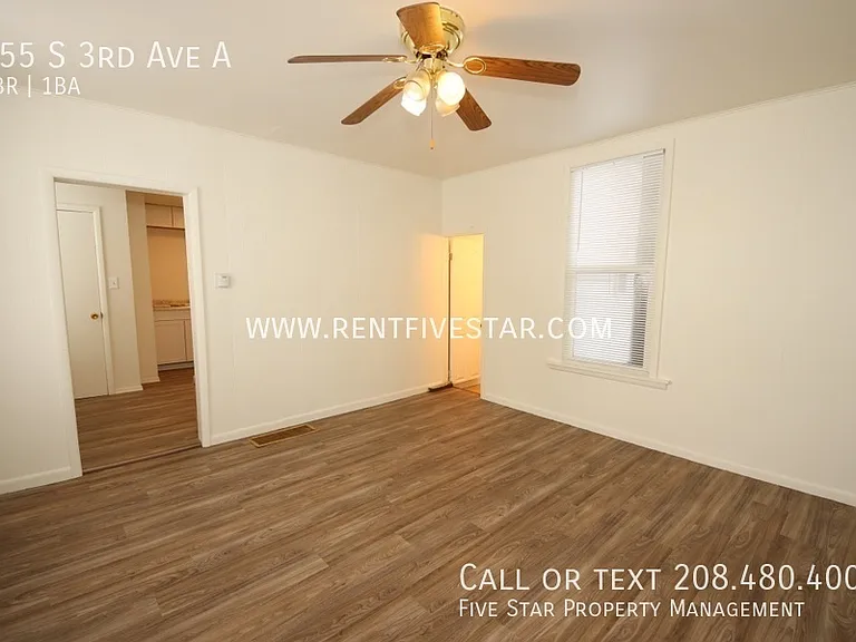 855 S 3rd Ave #A — Photo 2