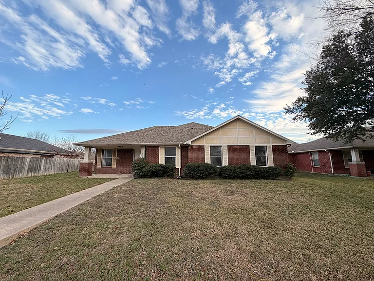 7632 Livvie Meador Ln — Photo 28