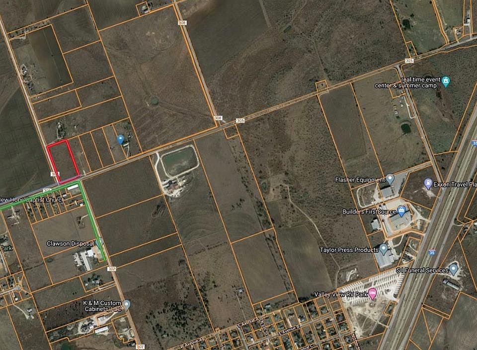 2nd image of 1200 County Road 305
