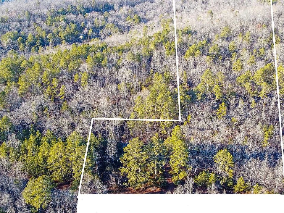 2nd image of 1390 Lovejoy Rd