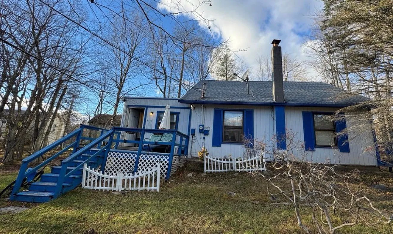 126 Feather Ln photo 1