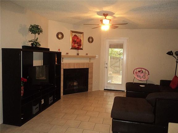 4th image of 1324 Shufford St