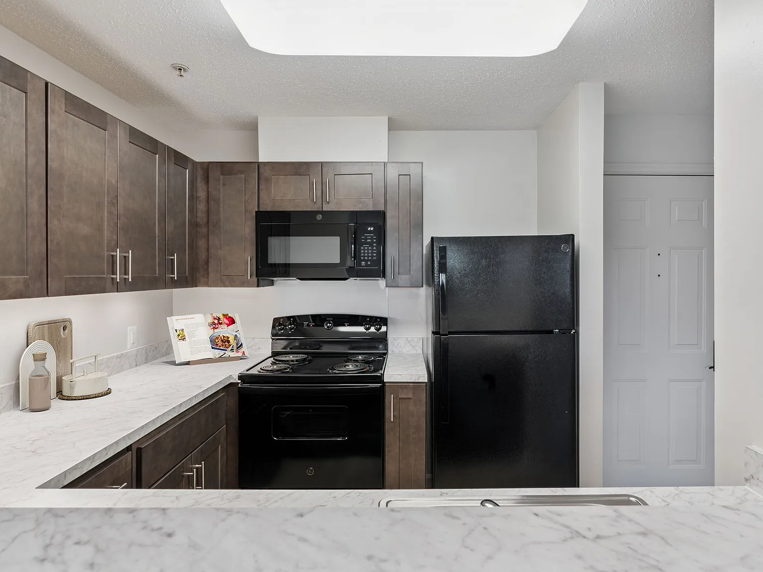 Park Heights Place - Senior Apartments 62+ — Photo 1