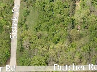 1926 Dutcher Rd, Howell, MI 48843