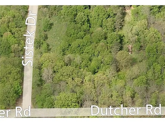 1926 Dutcher Rd photo 1