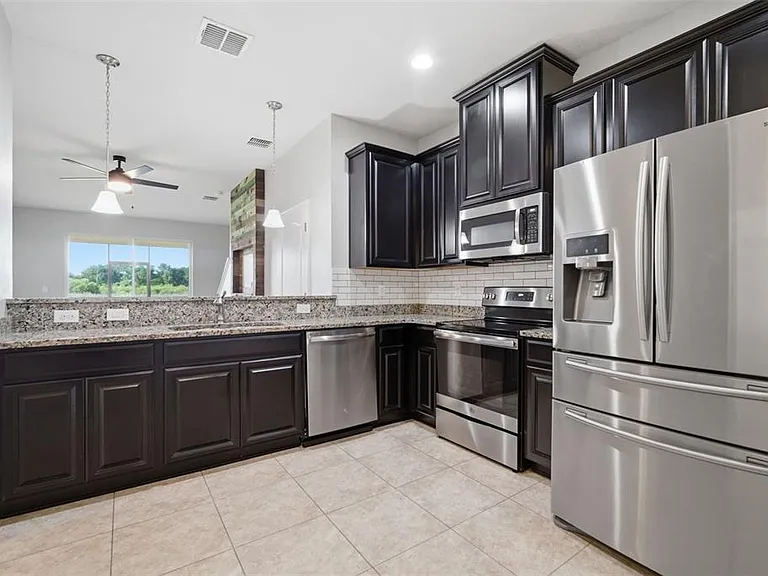 10903 Verawood Dr — Photo 8