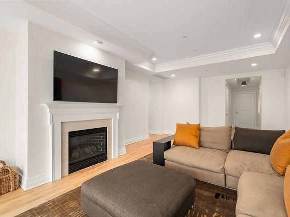 5th image of 630 Hammond St APT 104