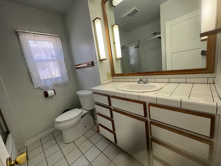 1115 S El Molino St — Photo 41