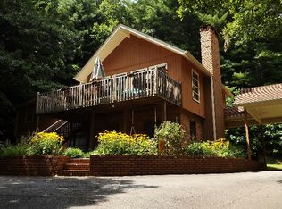 210 Rolling Acres Rd, Hiawassee, GA 30546