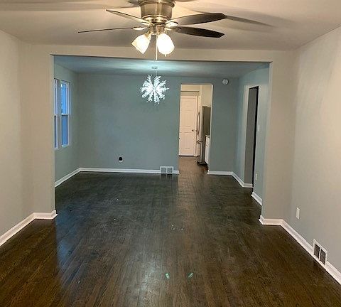 5th image of 660 Freeland Ave