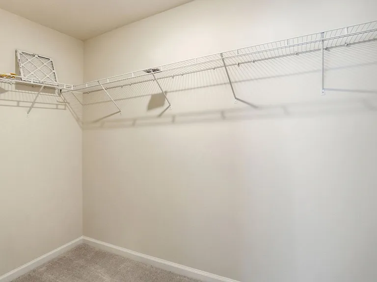 15764 Country House St — Photo 32