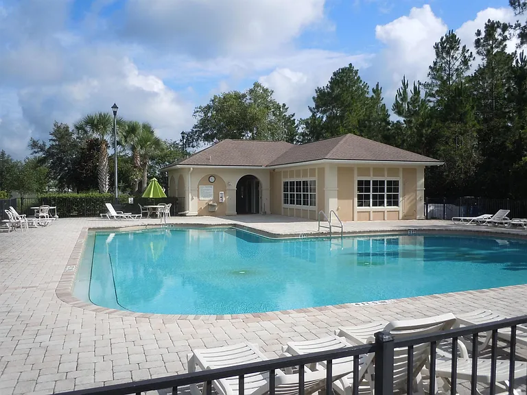 2109 Golden Lake Loop St — Photo 31