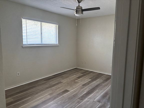 2nd image of 5058 Eider Dr