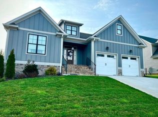 4887 Grove Park Dr NE, Cleveland, TN 37312