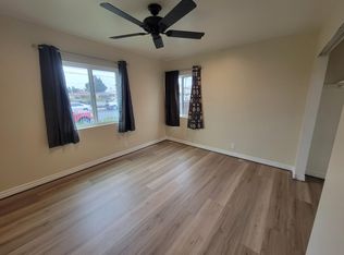 1105 W 93rd St, Los Angeles, CA 90044
