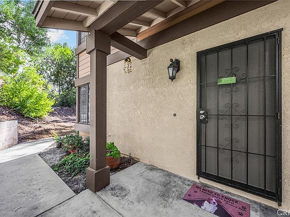 2nd image of 21725 Laurelrim Dr Unit D