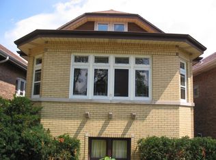 2523 Elmwood Ave, Berwyn, IL