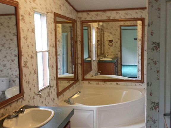 2nd image of 16531 Bunny Hill Ct
