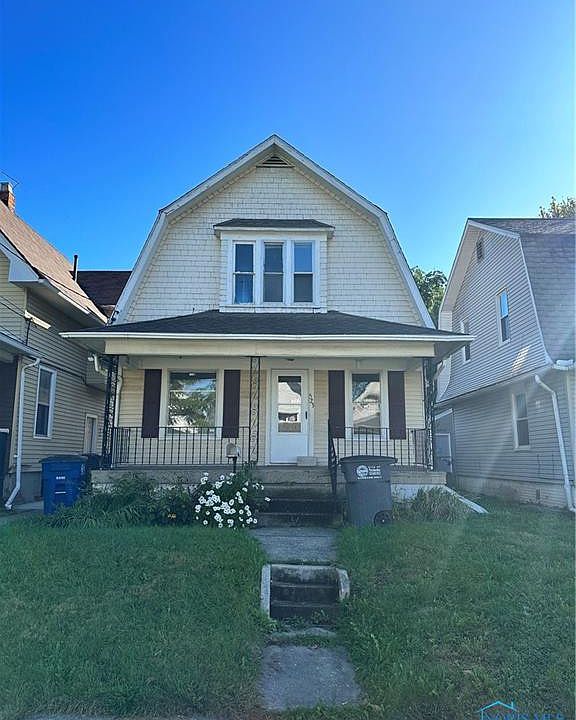 1st image of 523 Nicholas St