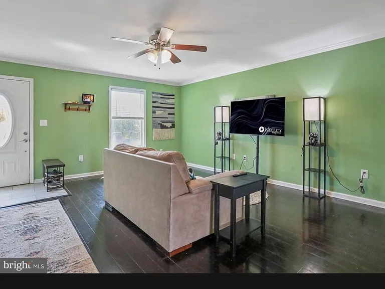 8867 Hillside Way — Photo 6