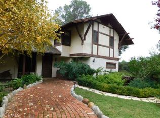 21122 Hillside Dr, Topanga, CA 90290