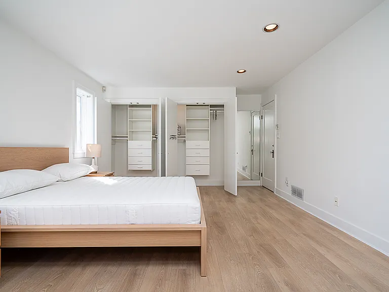 5626 Highbury St — Photo 19