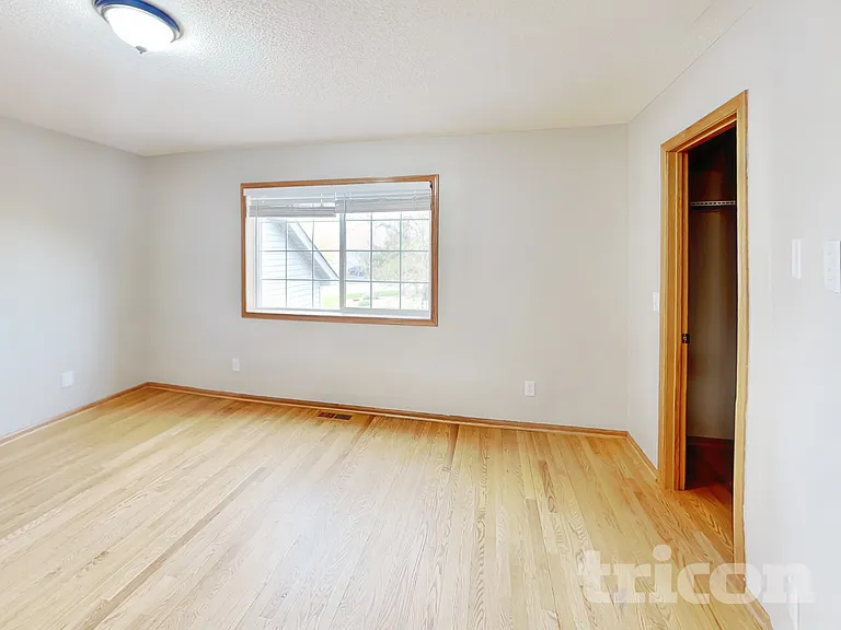 5535 Highland Trl — Photo 7