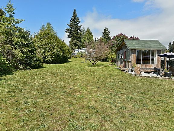 2nd image of 6217 Bligh Rd