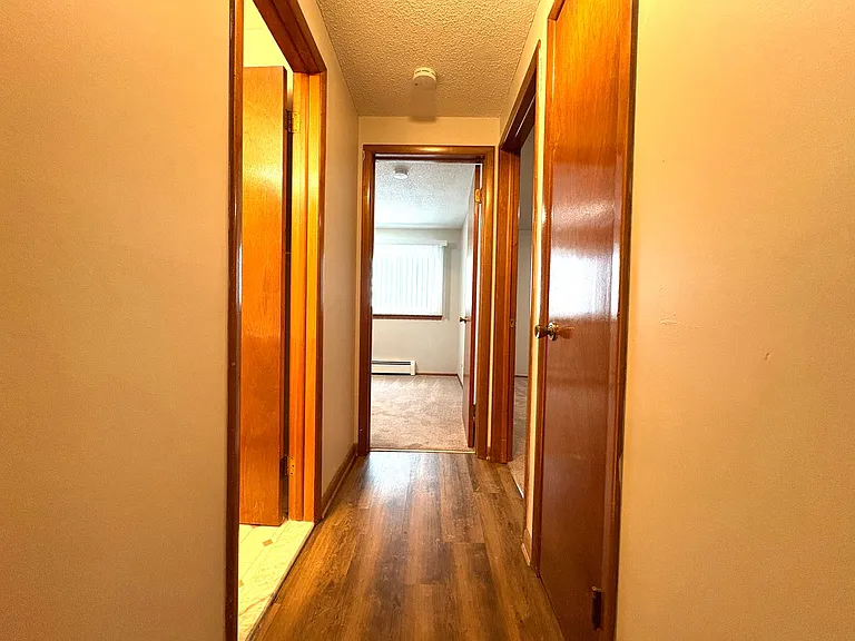 Camelot Village Apartments — Photo 19