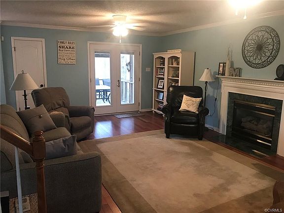 3rd image of 13606 Thornhill Pl