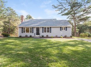 29 Spinnaker Dr, Plymouth, MA 02360
