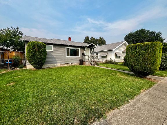 3rd image of 806 S 15th Ave