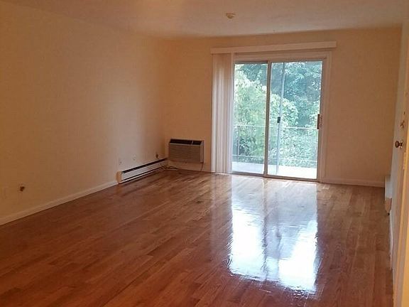 2nd image of 55 Elmwood Park
