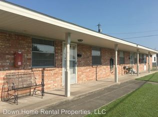 2002 Theodore Dr APT D, Springdale, AR 72762