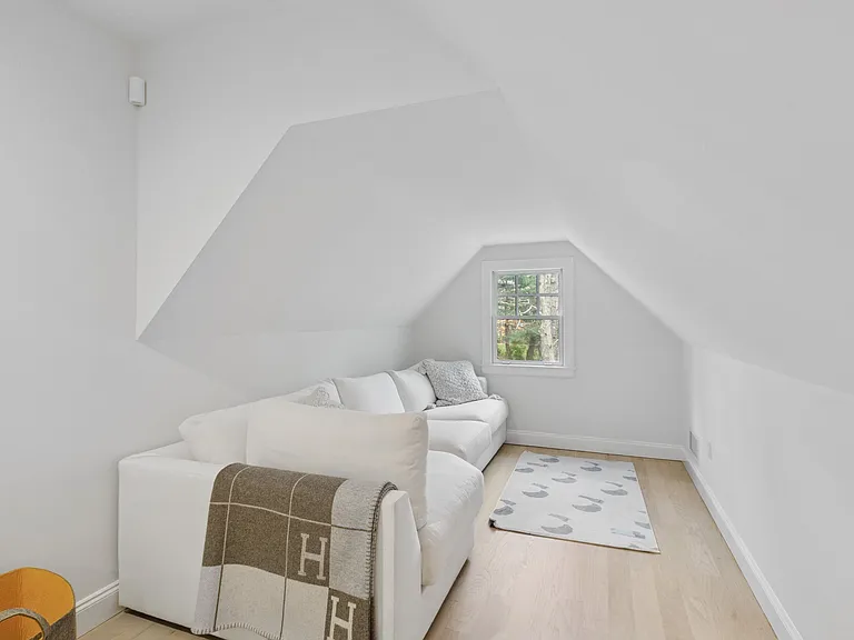 18 Cedar Trl — Photo 23